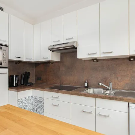 Zephyr A0301 Sea Breeze Apartament